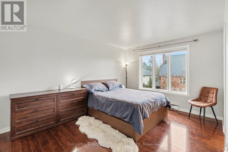 29625435/3-33-charles-street/new-edinburgh/ottawa/ontario/K1M1R3_25