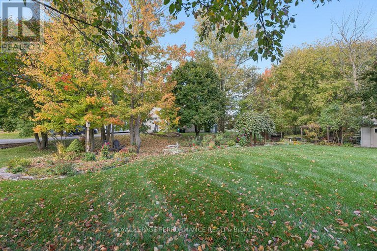 29118234/7051-donwel-drive/greely/ottawa/ontario/K4P1M7_39