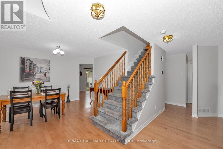 28326552/61-kimberwick-crescent/quinterra/ottawa/ontario/K1V0W6_25