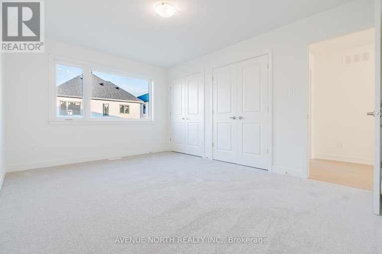 29652352/1729-rotterdam-circle/rural-kanata-central/ottawa/ontario/K2W1A5_41