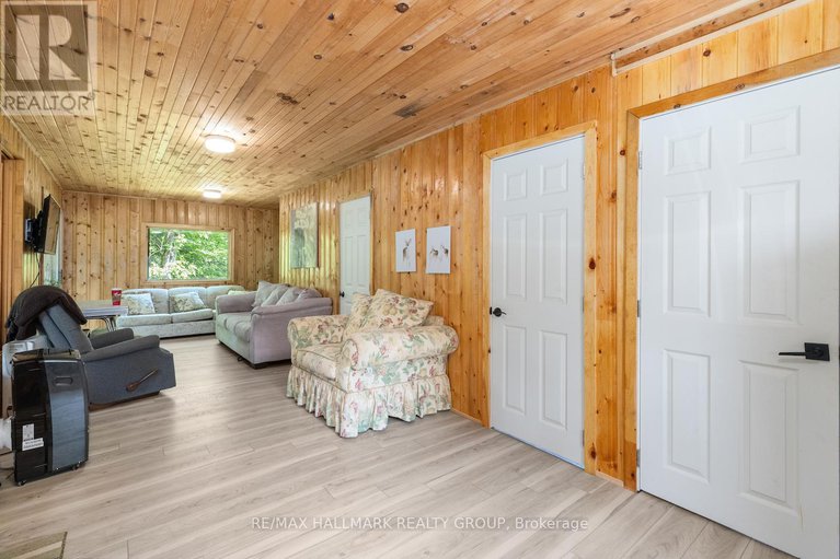 28495383/115-clyde-lane/lanark-highlands-lanark-twp/lanark-highlands/ontario/K0G1K0_25