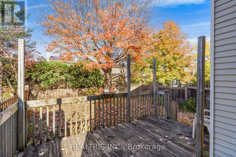 29041459/1598-meadowfield-place/chapel-hill/ottawa/ontario/K1C5V6_30