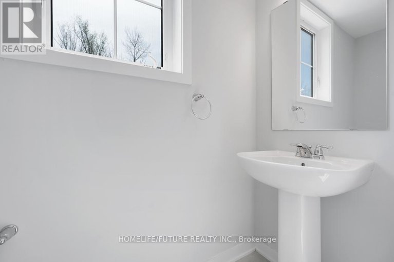 29212140/651-cygnus-street/half-moon-bay/ottawa/ontario/K2J7B2_16