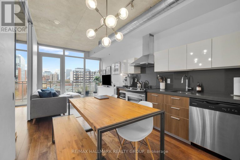 28932807/638-340-mcleod-street/ottawa-centre/ottawa/ontario/K2P1A4_14