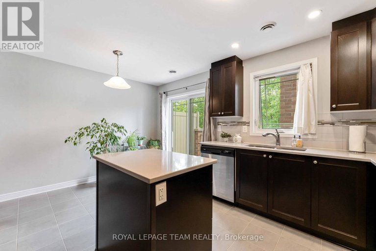 28829155/422-leboutillier-avenue/carson-meadows/ottawa/ontario/K1K2V7_23