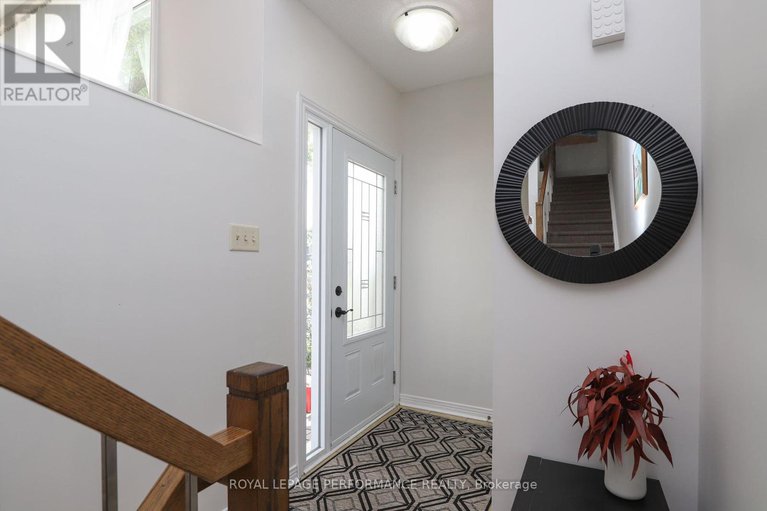 28549561/a-2-lovell-lane/westcliffe-estates/ottawa/ontario/K2H9B6_5