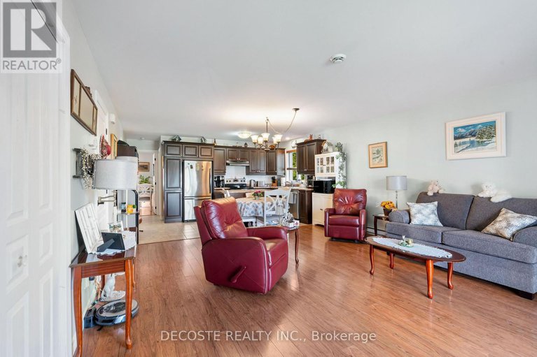 28626309/4-508-massie-crescent/alexandria/north-glengarry/ontario/K0C1A0_7
