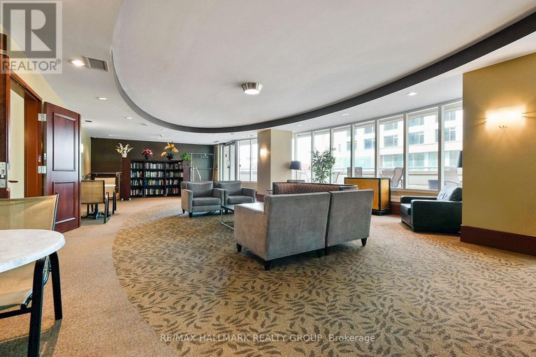28484234/706-200-rideau-street/sandy-hill/ottawa/ontario/K1N5Y1_35
