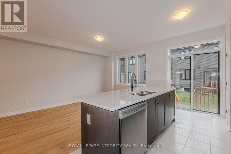 29569553/66-osler-street/morgans-grantsouth-march/ottawa/ontario/K2W0M1_11