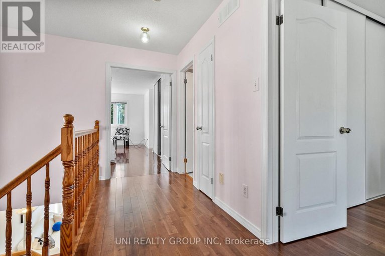 28876719/6134-red-willow-drive/chapel-hill/ottawa/ontario/K1C7J8_20