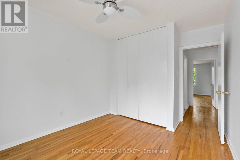 28541057/803-provost-drive/riverside-park-south/ottawa/ontario/K1V6X5_27
