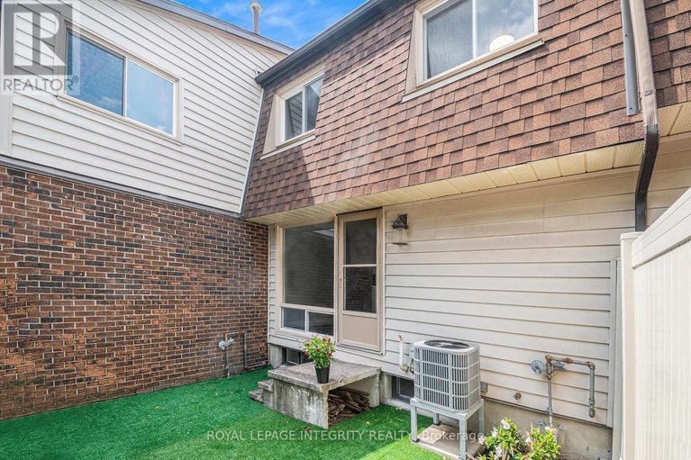 28906106/913j-elmsmere-road/beacon-hill-south/ottawa/ontario/K1J8G4_23
