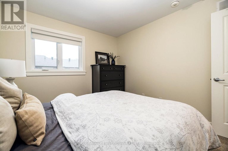 29499389/211-purchase-crescent/stittsville-south/ottawa/ontario/K2S2L8_33