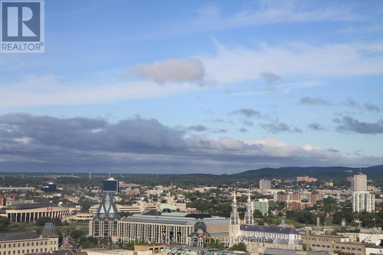 29363672/702-200-rideau-street/sandy-hill/ottawa/ontario/K1N5Y1_17