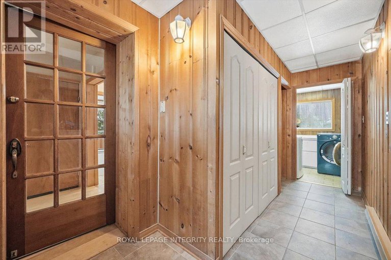 29219287/1814-old-montreal-road/cumberland-ridge/ottawa/ontario/K4C1G8_22