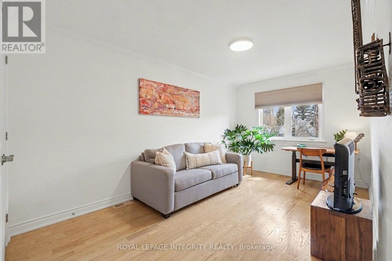 29590354/279-currell-avenue/westborohampton-park/ottawa/ontario/K1Z7J5_20