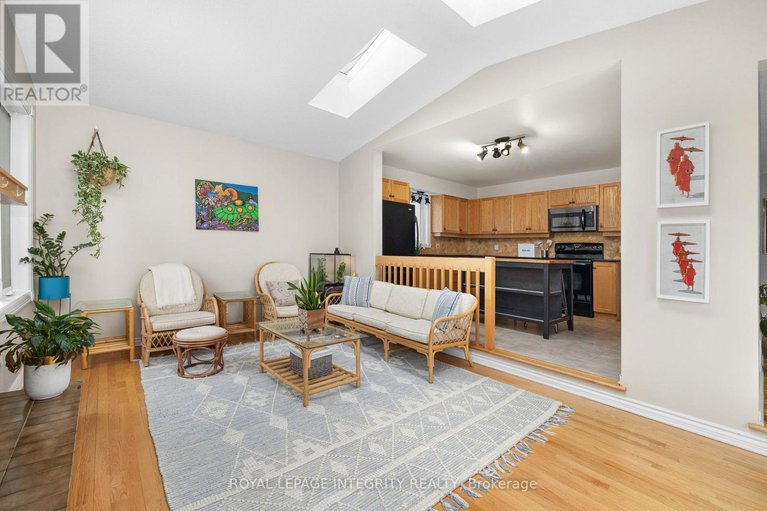 29474748/4-hackett-street/hunt-club-woods/ottawa/ontario/K1V0P8_16