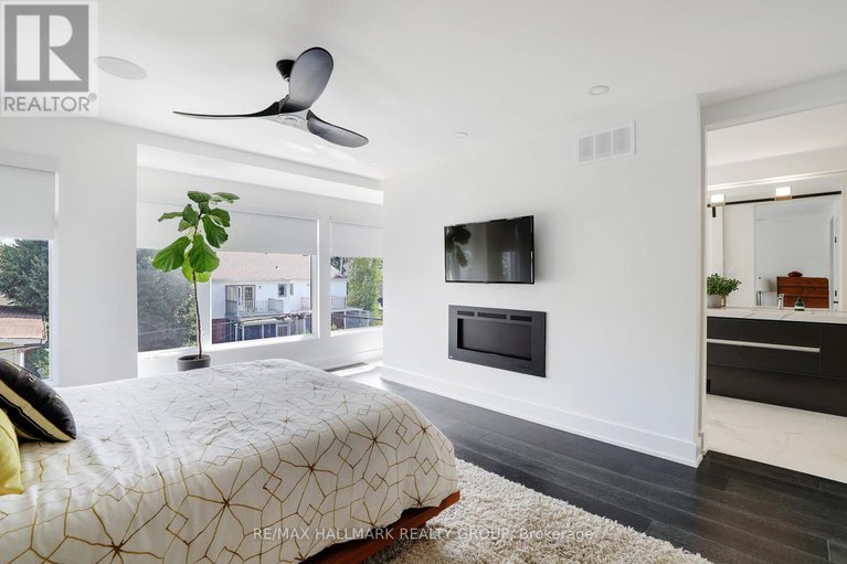 28843847/2154-rice-avenue/woodroffe/ottawa/ontario/K2A0C4_22
