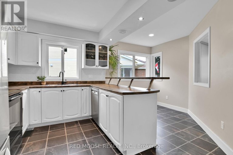 28792699/55-hawley-crescent/bridlewood/ottawa/ontario/K2M1T4_5
