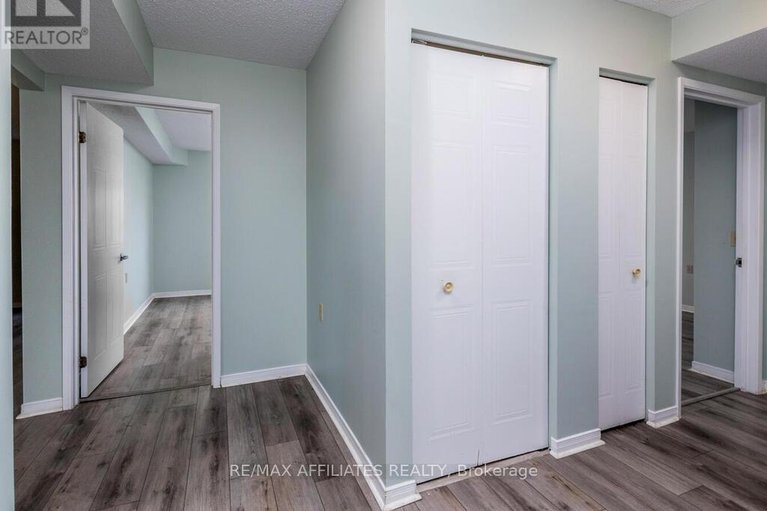 29059313/137-848-seyton-drive/westcliffe-estates/ottawa/ontario/K2H9G6_6