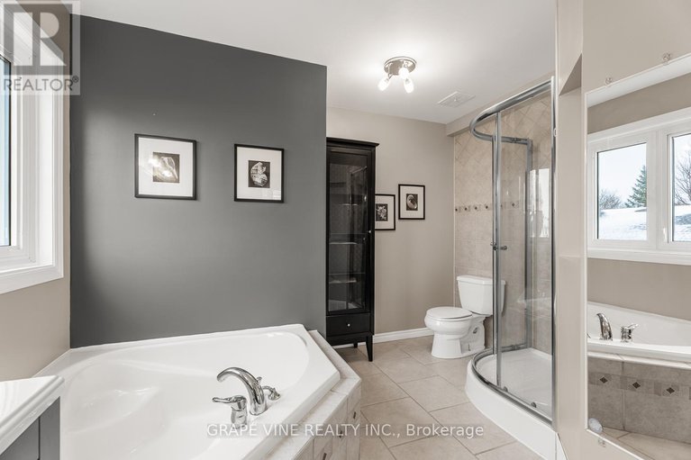 28125073/1651-westport-crescent/chateauneuf/ottawa/ontario/K1C6C4_23
