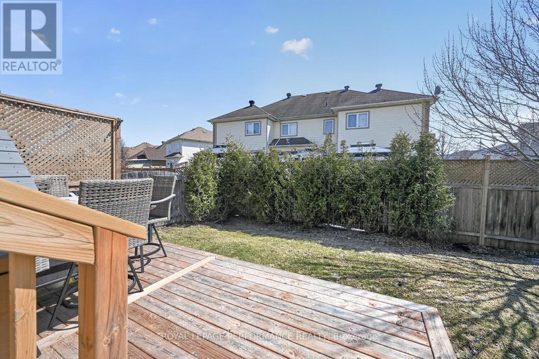 29661849/1665-frenette-street/fallingbrookgardenway-south/ottawa/ontario/K4A4L4_43