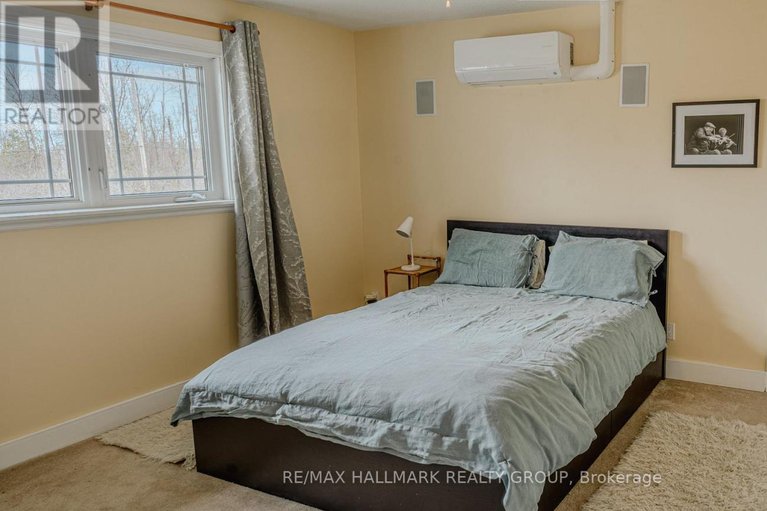 29654321/21-skeel-court/btwn-franktown-rd-fallowfield-rd/ottawa/ontario/K0A1B0_17