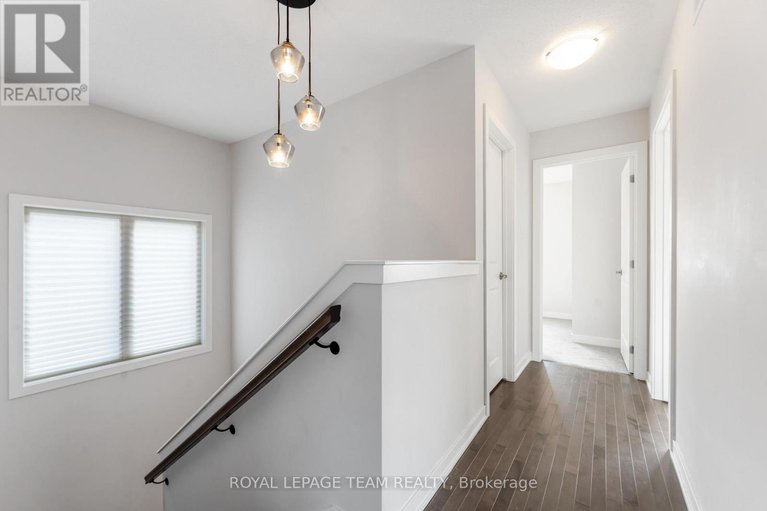 28703739/3040-travertine-way/half-moon-bay/ottawa/ontario/K2J6W9_20