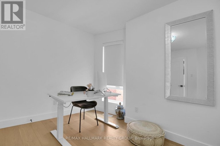 29464753/2167-rice-avenue/woodroffe/ottawa/ontario/K2A0C5_32