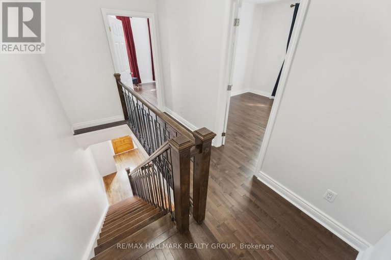 28383453/322-booth-street/west-centre-town/ottawa/ontario/K1R7K2_21