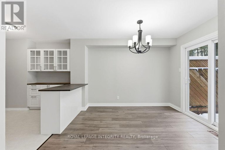 29244318/34-furlong-crescent/bridlewood/ottawa/ontario/K2M2J1_11