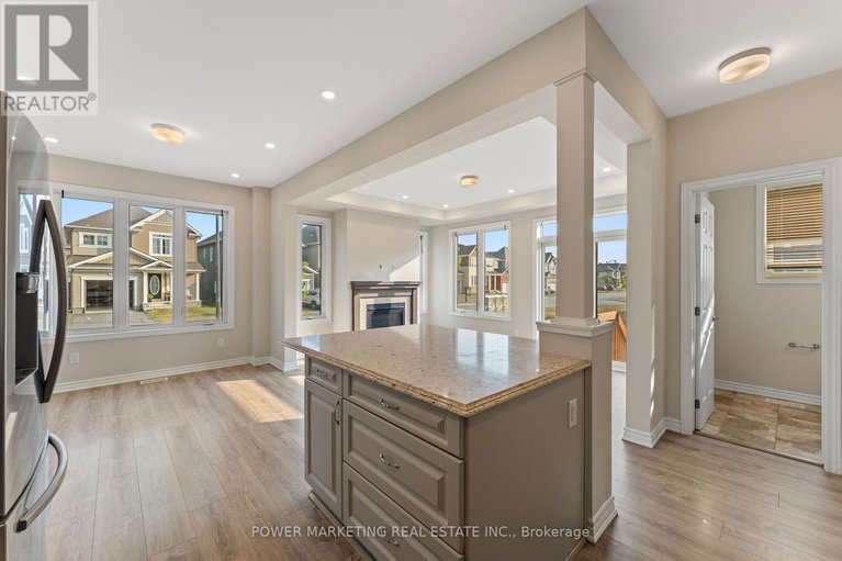 28823714/701-megrez-way/half-moon-bay/ottawa/ontario/K2J6S9_13