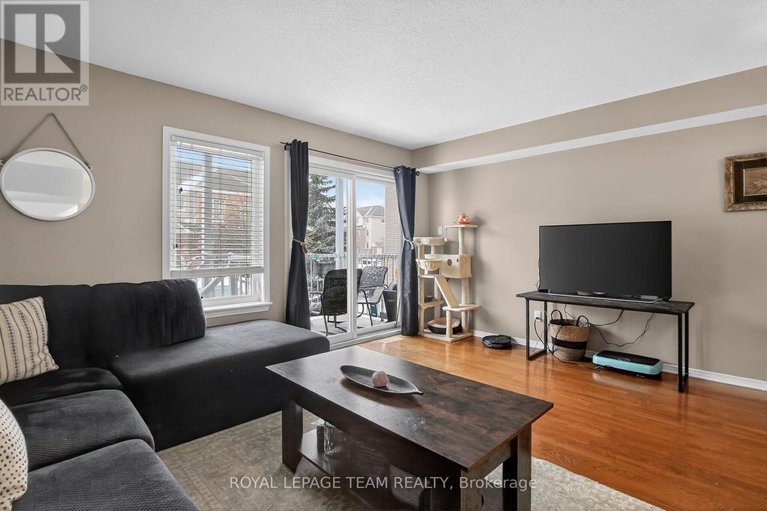 29582618/255-deercroft-avenue/longfields/ottawa/ontario/K2J5J9_14