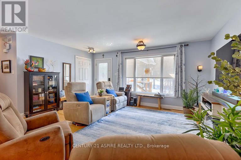 29436856/1576-garden-of-eden-road/horton-twp/horton/ontario/K7V3Z8_22