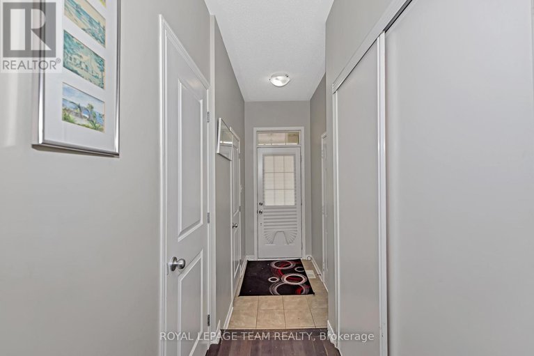 28438755/625-pepperville-crescent/emerald-meadowstrailwest/ottawa/ontario/K2M0E8_4