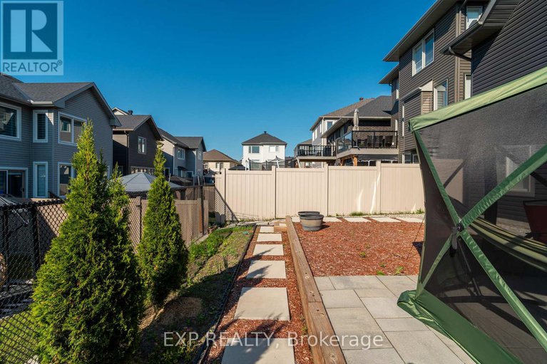 29383911/72-dun-skipper-drive/blossom-parkkemp-parkfindlay-creek/ottawa/ontario/K1X0E8_40