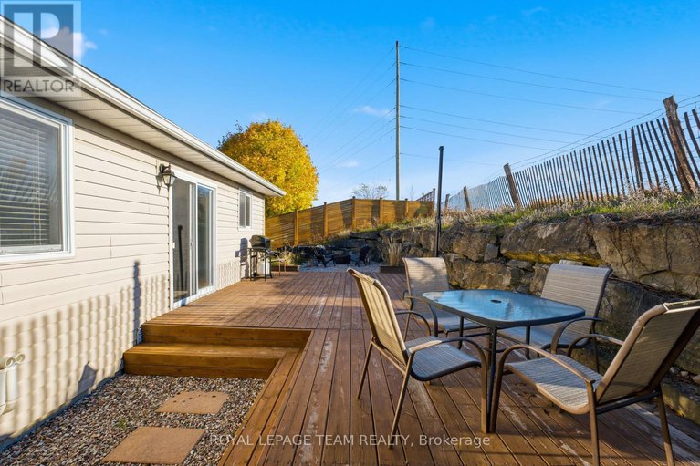 29081356/116-mclachlin-street-s/arnprior/arnprior/ontario/K7S3Y5_43