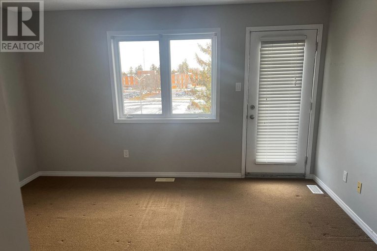 29152206/281-fir-lane/kemptville/north-grenville/ontario/K0G1J0_20