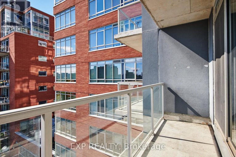 28998983/606-180-york-street/lower-townbyward-market/ottawa/ontario/K1N1J6_29