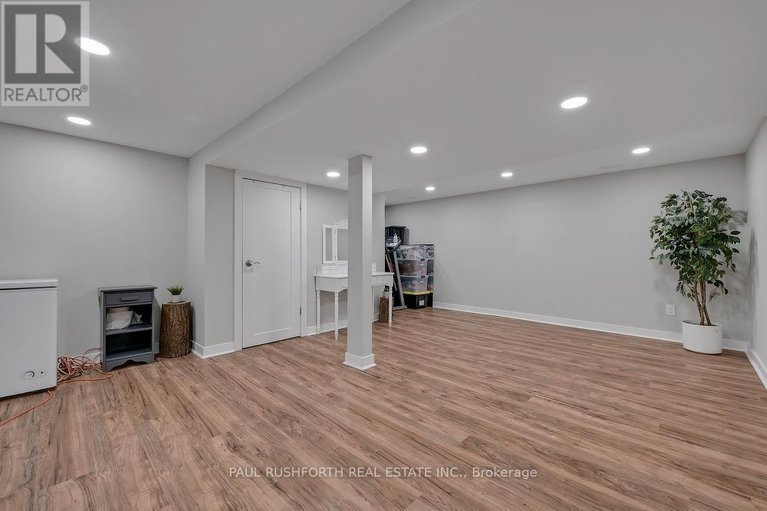 29613824/244-salter-crescent/beaverbrook/ottawa/ontario/K2K1Z2_26