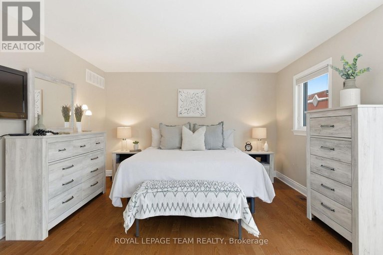 29235397/3362-carling-avenue/crystal-beach/ottawa/ontario/K2H0A7_24