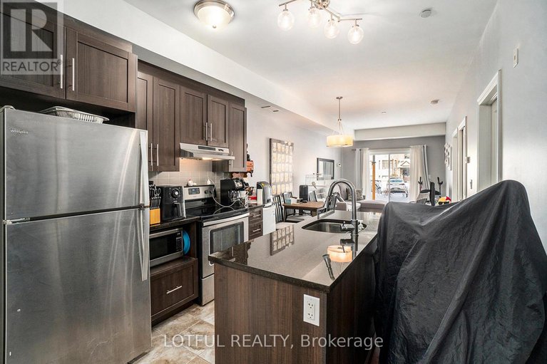 28066595/110-120-prestige-circle/chatelaine-village/ottawa/ontario/K4A1B4_10