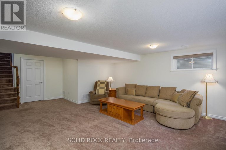 29109276/247-shinny-avenue/emerald-meadowstrailwest/ottawa/ontario/K2V0B9_27