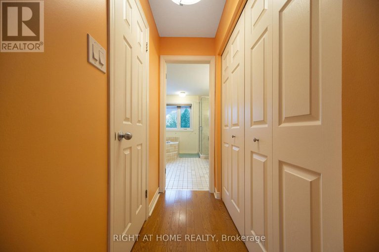 29255006/32-marble-arch-crescent/centrepointe/ottawa/ontario/K2G5S3_25