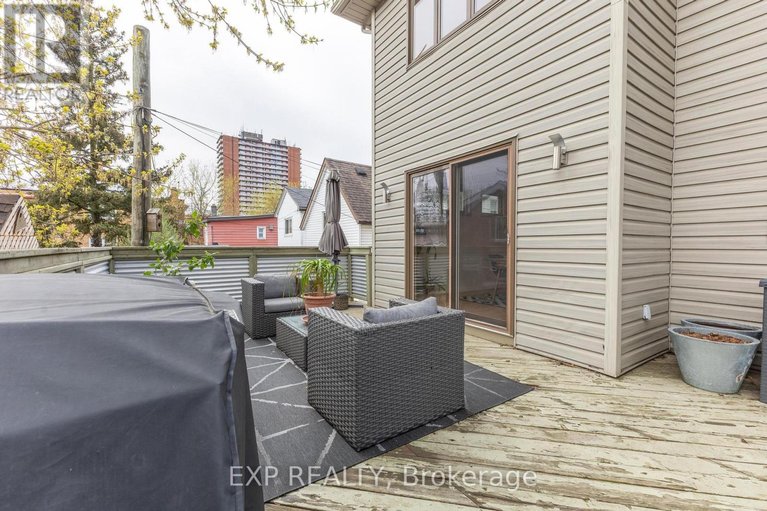 29685310/162-westhaven-crescent/westborohampton-park/ottawa/ontario/K1Z7G3_37