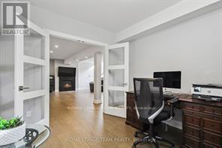 28941277/525-leimerk-court/manotick-village-manotick-estates/ottawa/ontario/K4M0B2_37