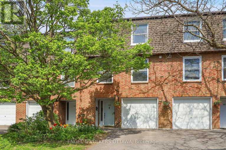 28636226/1089-borden-side-road/carleton-heights/ottawa/ontario/K2C3P3_35