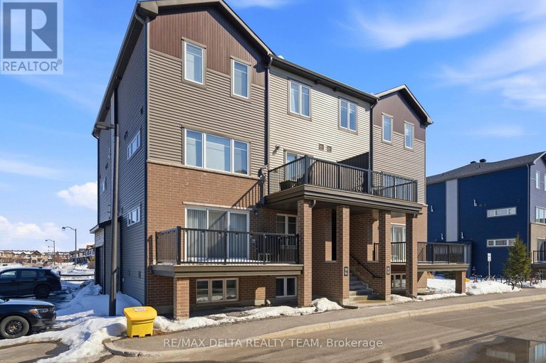 29442240/a-706-amberwing-private/avalon-west/ottawa/ontario/K4A5H5_2