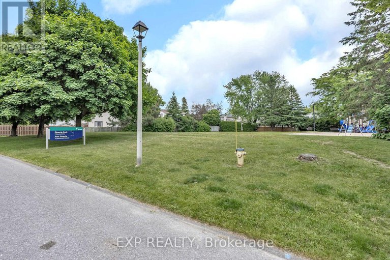 28480509/29-gowrie-drive/glencairnhazeldean/ottawa/ontario/K2L2T5_49