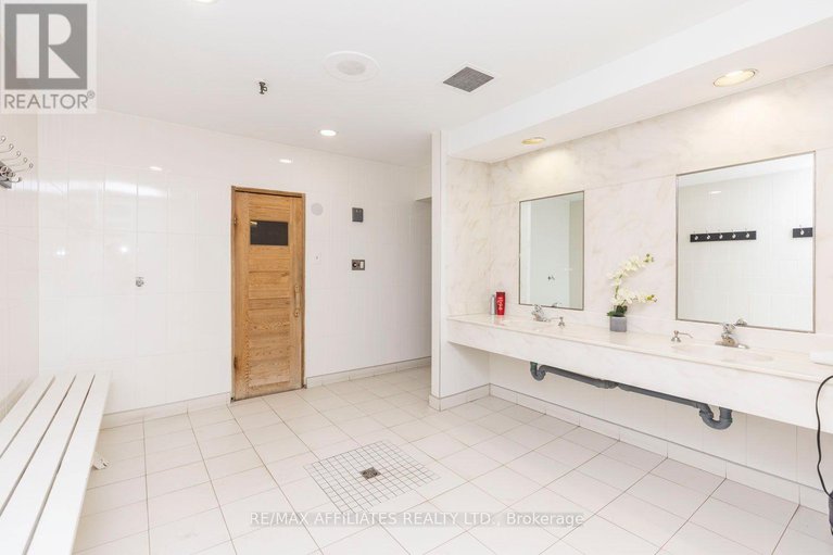 29160518/2305-1025-richmond-road/woodroffe/ottawa/ontario/K2B8G8_23